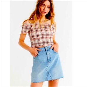 New urban outfitters BDG remade Denim skirt with raw Hemline wash size XS